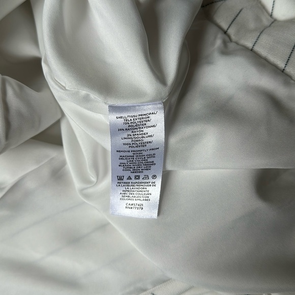 Ann Taylor white pinstripe front slit pencil skirt women’s 8 - Picture 9 of 10